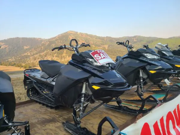 Ski-Doo Snowmobiles for Rent - Image 32