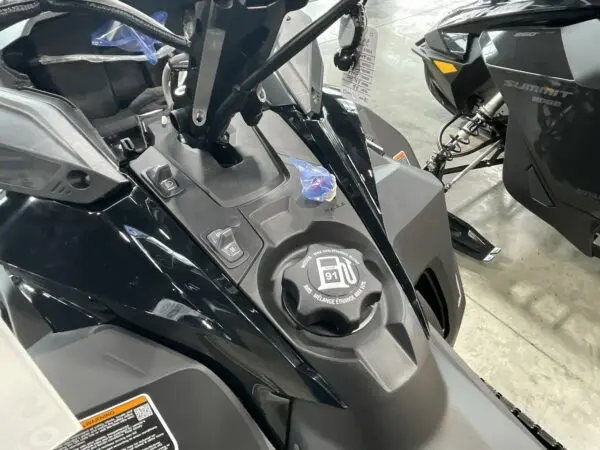 Ski-Doo Snowmobiles for Rent - Image 48